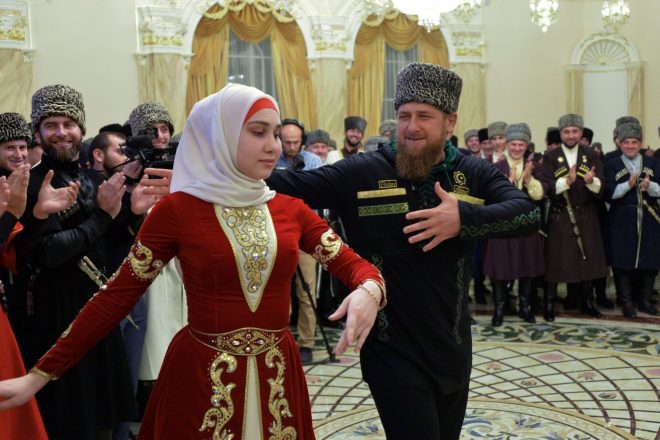 Chechenia prohíbe la música demasiado lenta o demasiado rápida
