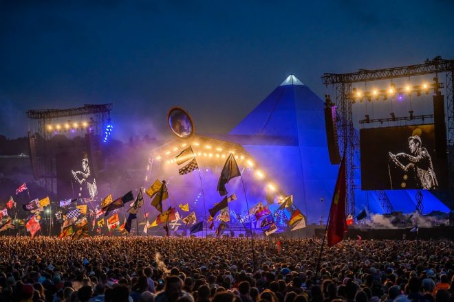El festival de Glastonbury ha desvelado la primera tanda de artistas de este 2024