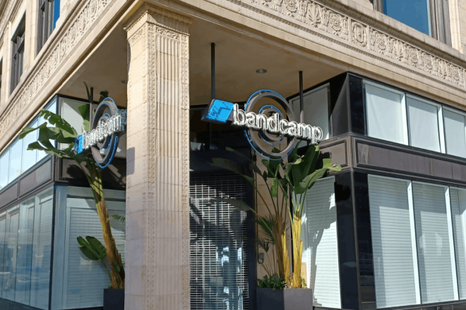 Bandcamp prohíbe la música generada por IA y refuerza su apuesta por la creatividad humana