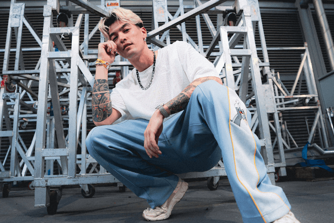 Charlie Sparks presenta 'Power Up', el debut discográfico que consolida su identidad en el hard dance global