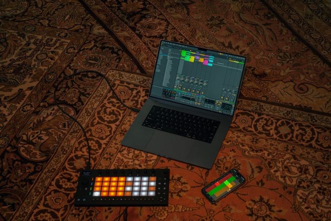 Ableton lanza Live 12.4: colaboración en tiempo real, nuevos dispositivos y mejoras creativas clave