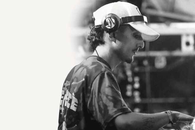 Entrevistamos a Adrián Mills