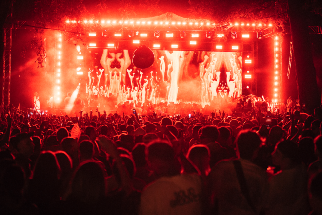 Output presenta 3 nuevas fechas para terminar el verano