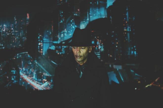 Ya puedes escuchar 'Director's Cut Chapter 4' de Jeff Mills