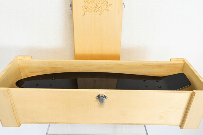 Un skate de Daft Punk diseñado por Cédric Hervet se vende en eBay por 15.000$
