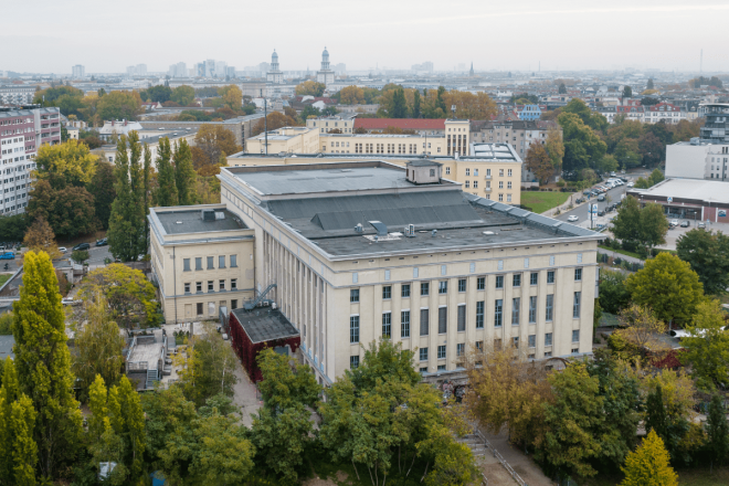 Berlín impulsa un nuevo prado de flores silvestres junto al Berghain