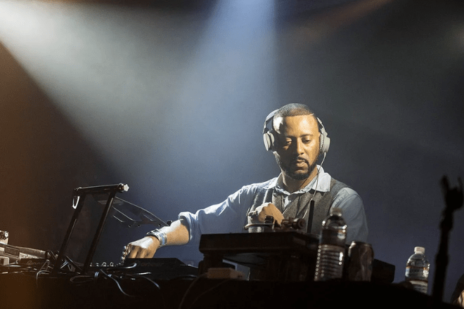 El DJ y productor estadounidense Madlib pierde su colección de música en los incendios de Los Ángeles