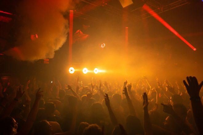 fabric London comparte el cartel de su 24º aniversario