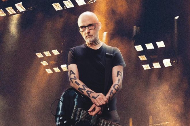 Moby presenta una colección de 58 remezclas del álbum 'Always Centered at Night