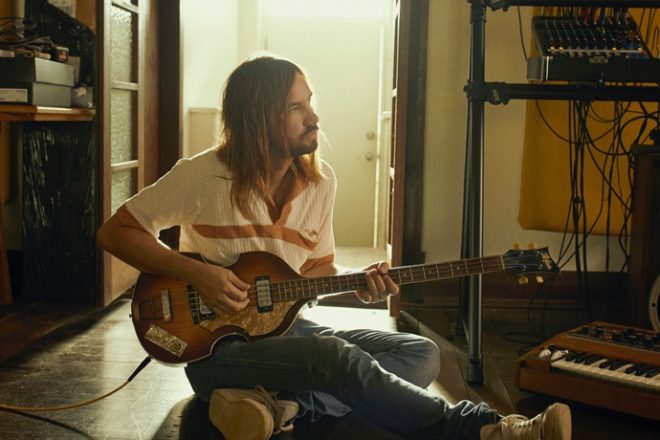 ​Kevin Parker, de Tame Impala, lanza una misteriosa empresa de instrumentos electrónicos