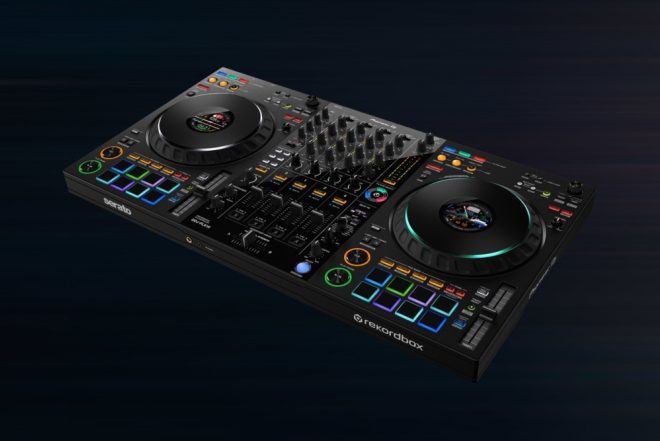 Pioneer DJ ha presentado su última creación, el controlador de cuatro canales DDJ-FLX10