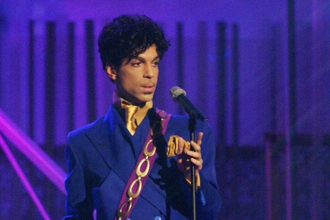 Prince fue honrado póstumamente en el salón de la fama de compositores