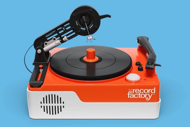 Graba tus propios vinilos con el Teenage Engineering PO-80 Record Factory