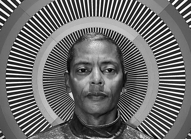 Ya puedes leer el primer número de la revista de Jeff Mills 'The Escape Velocity Magazine'