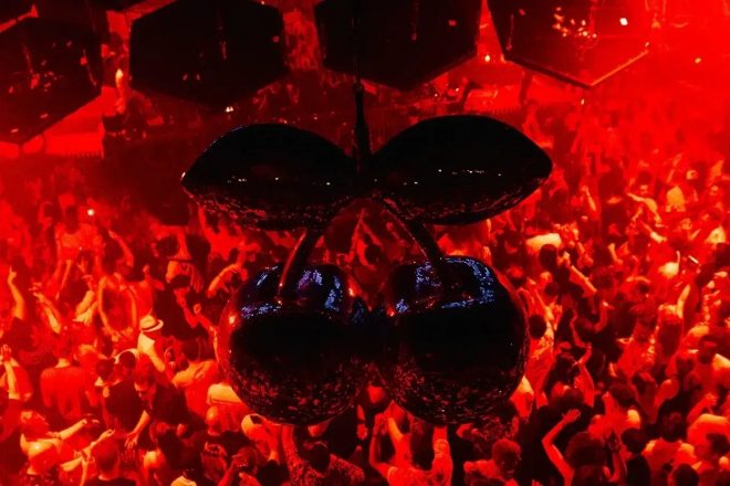 Pacha Ibiza: el verano que se despide bajo las cerezas